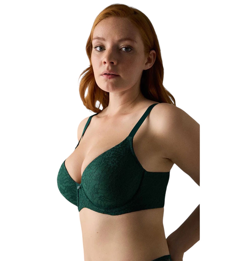 Padded bra with reinforced underwire lace design