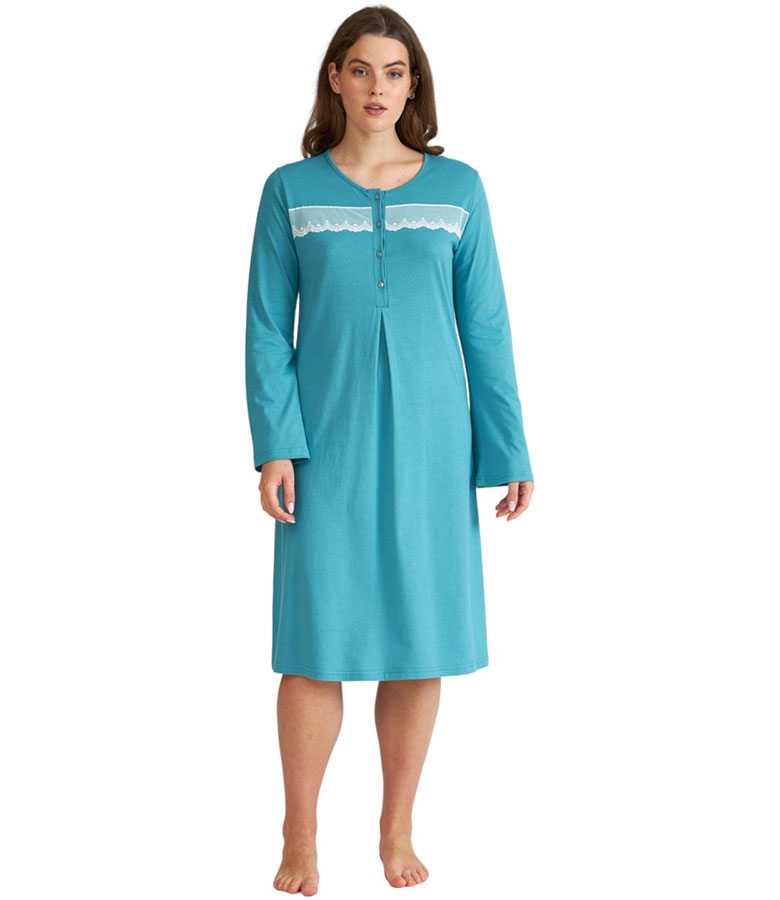 Woman 's Nightdress