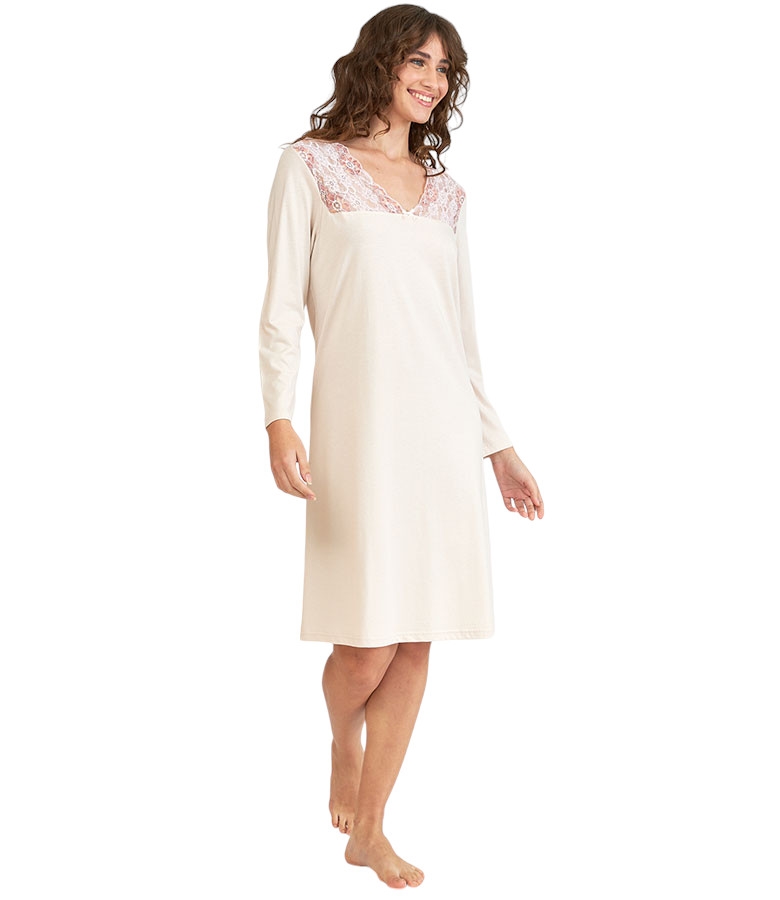 Woman 's Nightdress